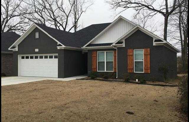 1665 Duck Lane