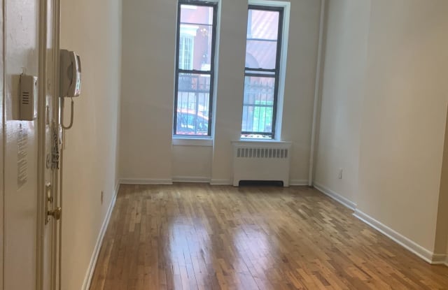 306 West 18th Street - 306 West 18th Street, New York City, NY 10011