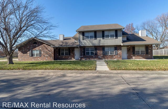 3411 Crossings Dr - 3411 Crossings Drive, Columbia, MO 65203