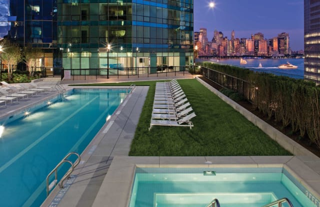 ellipse jersey city amenities