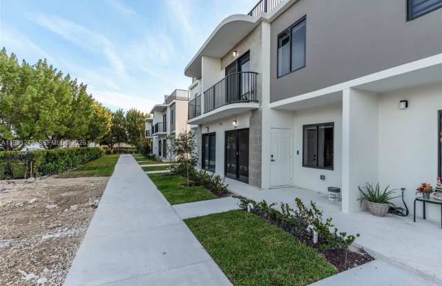 26103 Southwest 145th Avenue