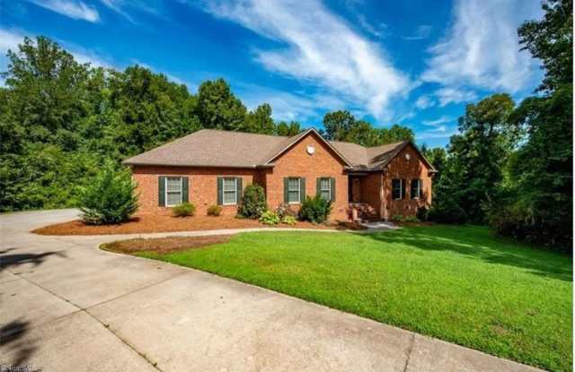 123 Pleasant Drive
