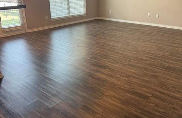 3535 Summerway Drive