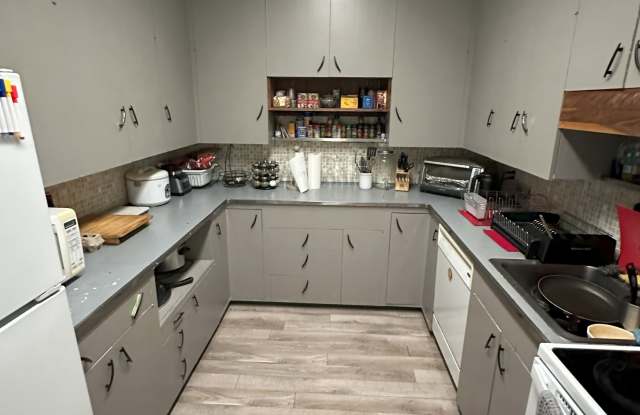 220 East State Street - 3