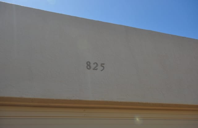 825 S Los Diamantes - 825 Los Diamantes, Green Valley, AZ 85614