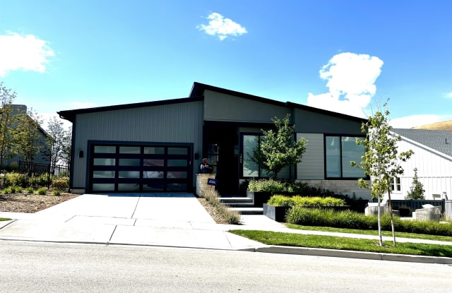 1889 Oakridge Drive - 1889 Oakridge Drive, Lehi, UT 84043