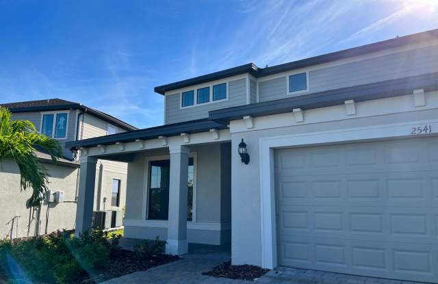 Newer RARE 5 Bedroom, 4.5 Bathroom Home in Cedar Grove!