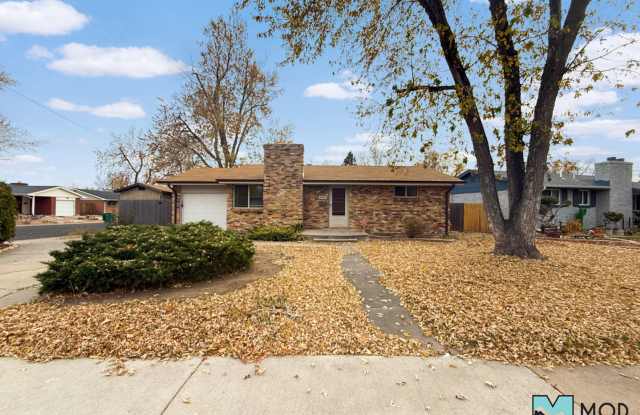 Photo of $0 DEPOSIT OPTION. CHARMING BRICK RANCH WITH FINISHED BASEMENT ON LARGE CORNER LOT NEAR DOWNTOWN LITTLETON