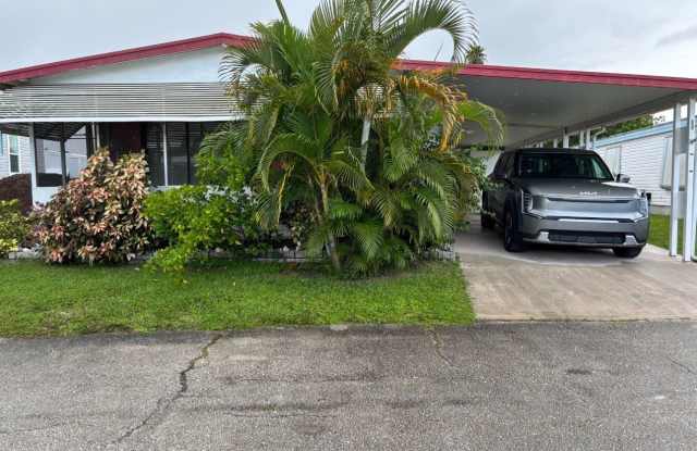 Photo of 342  Heritage Blvd