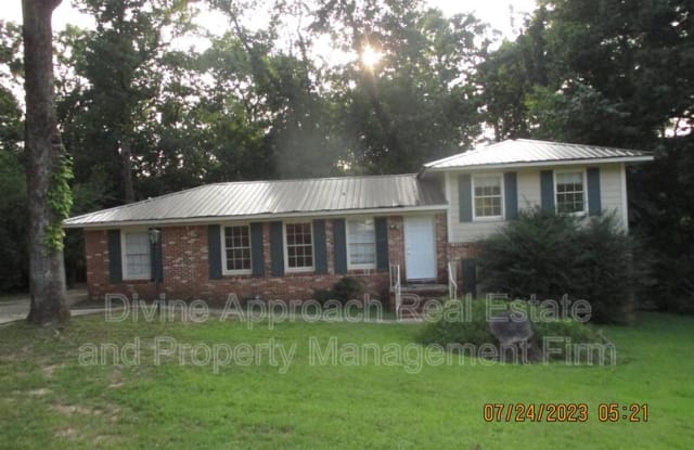 2424 4th Street Northwest - 2424 4th Street Northwest, Center Point, AL 35215