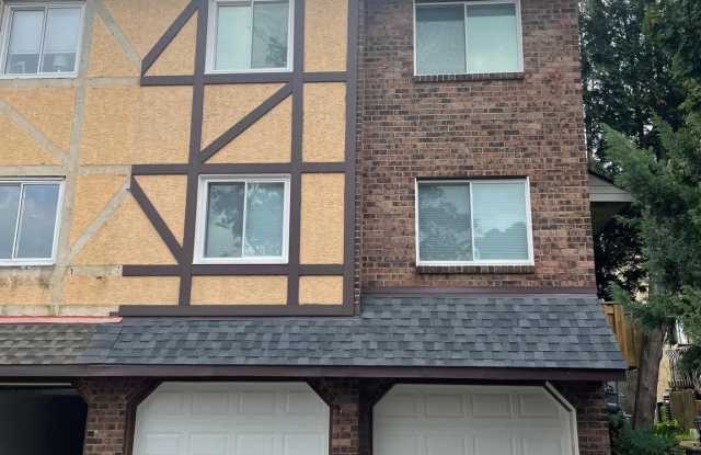 15117 BEVERLY Drive unit: 1St Floor