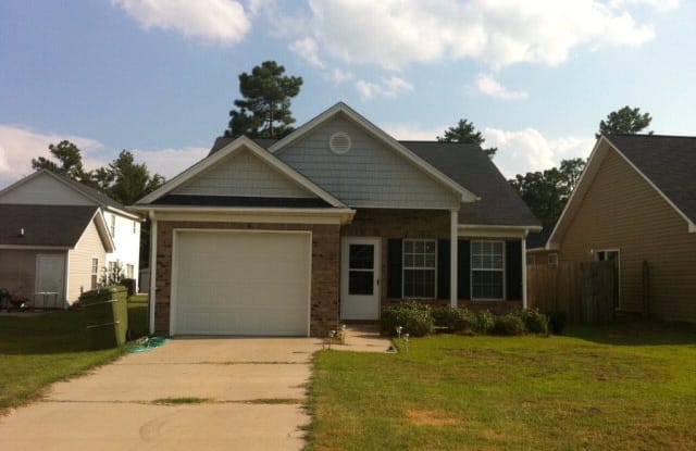 160 White Pine Court - 160 White Pine Court, Sumter, SC 29154