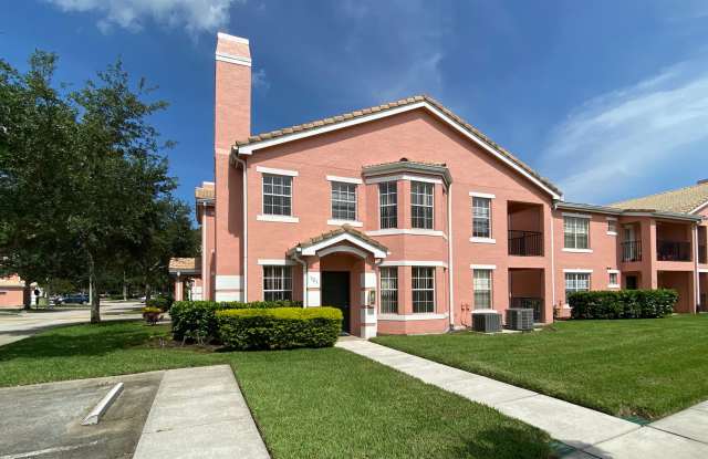 118 SW Peacock Blvd., Apt 101