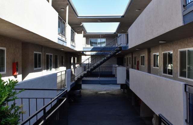 Americana La Crescenta