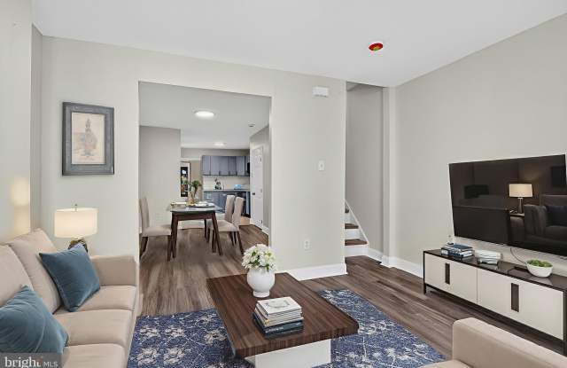 1729 N BAMBREY Street