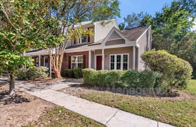 7900 Shadow Oak Drive