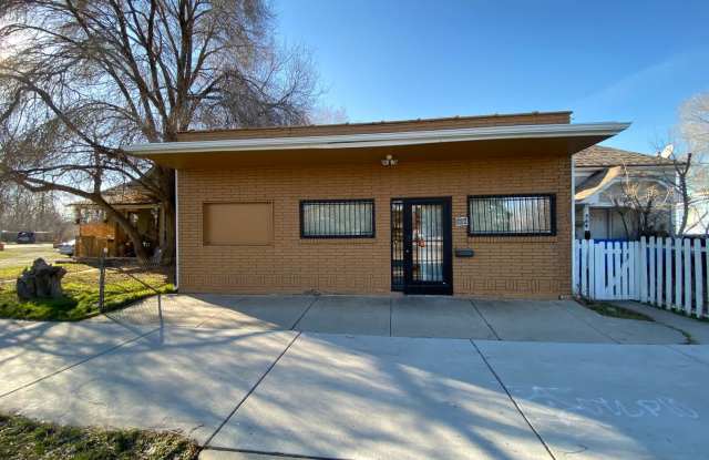 House with Private Studio - 866 South 900 West, Salt Lake City, UT 84104