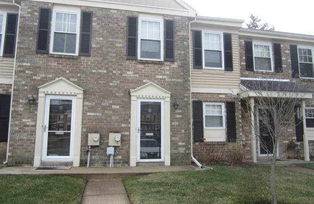 18 Winston Ct - 18 Winston Court, Blue Bell, PA 19422