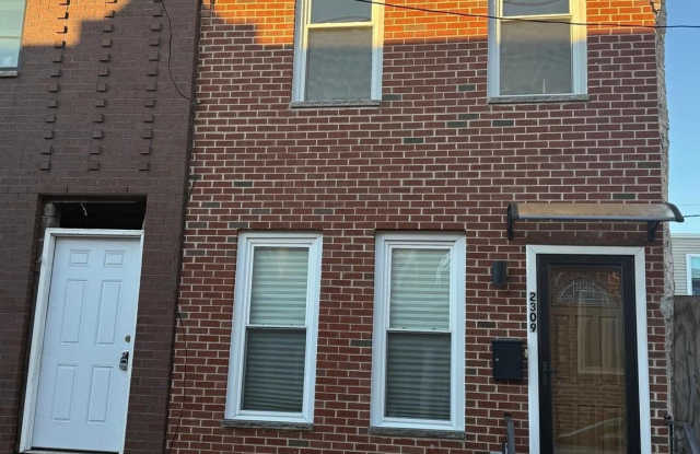 Photo of 2309 CROSS Street