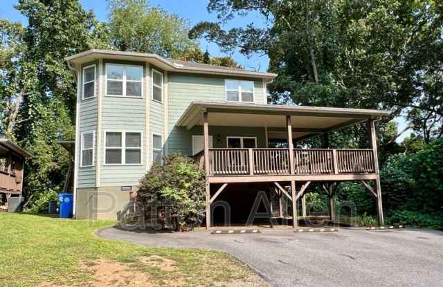 84 Galax Ave