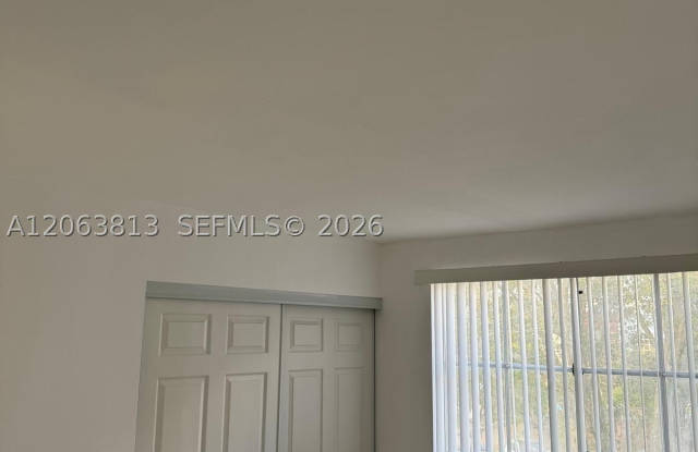 6135 NW 186th St