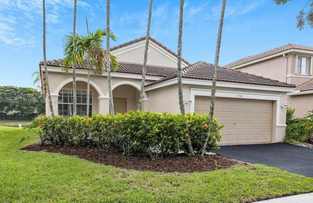 Photo of 1736 Aspen Ln