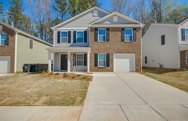 5507 Tumbling Brook Lane - 5507 Tumbling Brook Ln, Charlotte, NC 28216