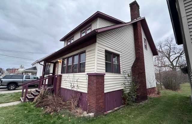 Click the “Apply Now” button or email wapmrentals@gmail.com for a prompt response.