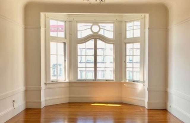 Photo of 1635 Clay Street