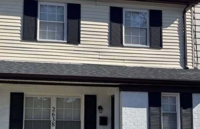2638 King Court