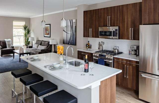 281 Witherspoon St Unit D11