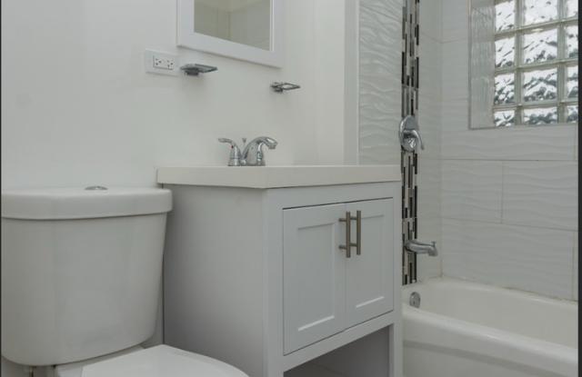 Photo of 6905 South Prairie Ave.