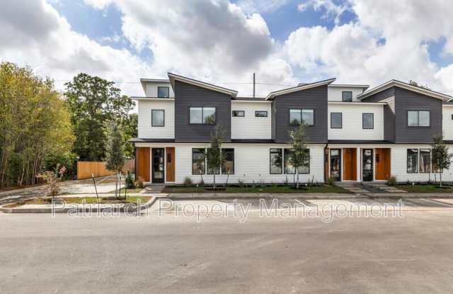 214 Lynn Drive - 301