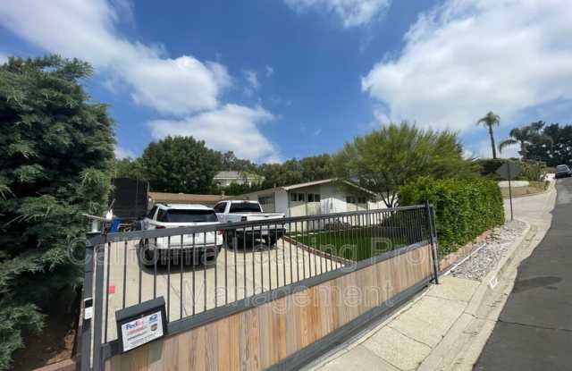 12301 Luna Place