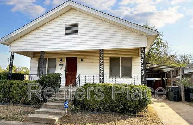 5 S Hickory St