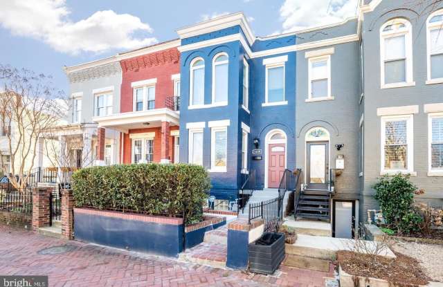 1439 G STREET NE