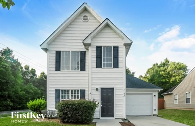 2192 Mallard Pointe Drive - 2192 Mallard Point Drive, Kannapolis, NC 28083