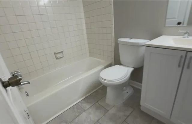 Room in 3 Bedroom Home at Terrace Trl