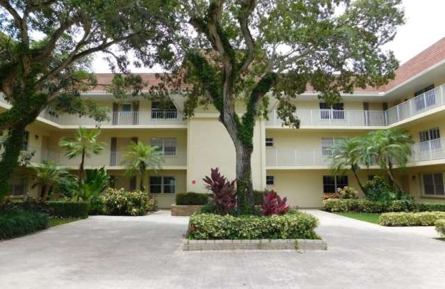 285 Riverside Drive - 285 Riverside Drive, Palm Beach Gardens, FL 33410