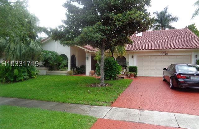 1640 NW 101st Way - 1640 Northwest 101st Way, Plantation, FL 33322