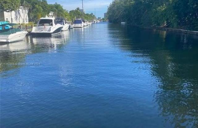 Photo of 6489 Bay Club Drive Bay Club Drive