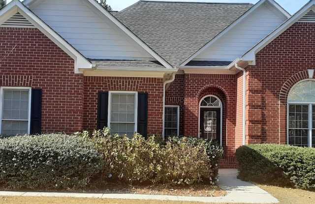 Perfect Family Home in Central Watkinsville