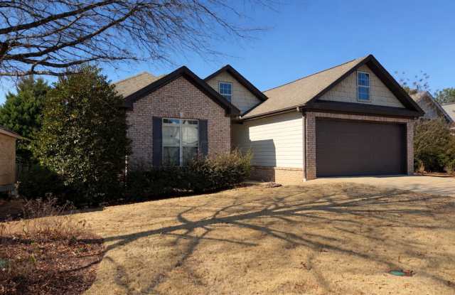 Well Maintained One Level Home in Gardens at Gatewood