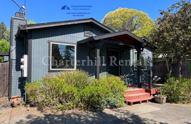 Charming, updated home in convenient SWSR location