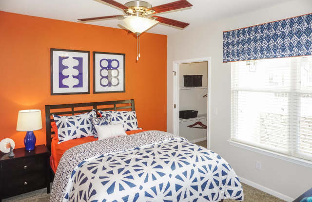 The Retreat at Hamburg Place Apartments