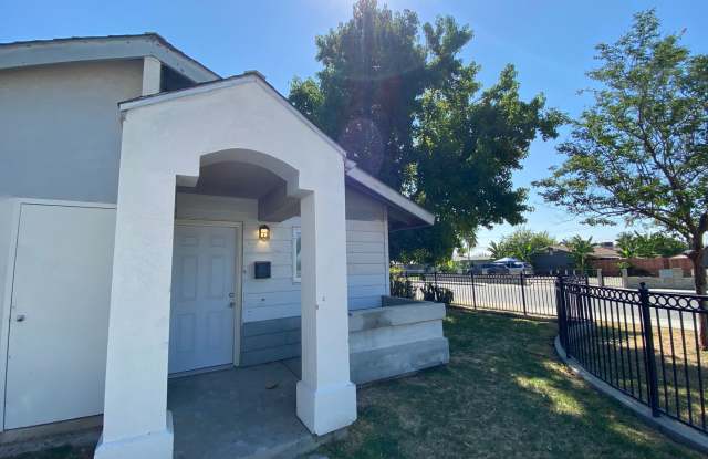 Photo of Cozy 2 Bedroom!