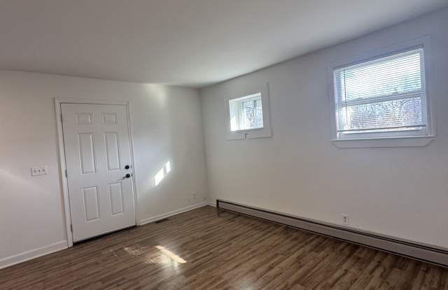 920 Granada AvenueUnit B