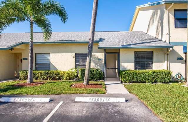 Photo of 9109 SW 21st Street