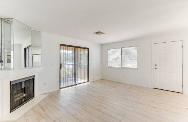 Photo of Stylish Remodeled 2-Bedroom Condo with Balcony * Move In Special *