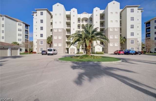 4471 Dalmahoy Court
